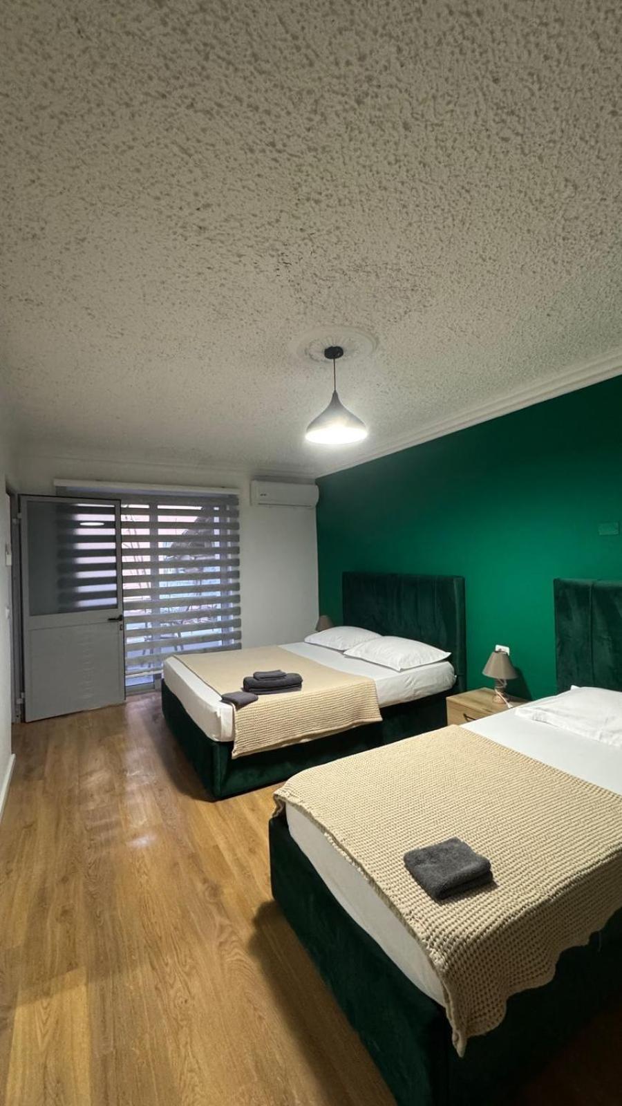 Host Elios Tirana Apartment Bagian luar foto